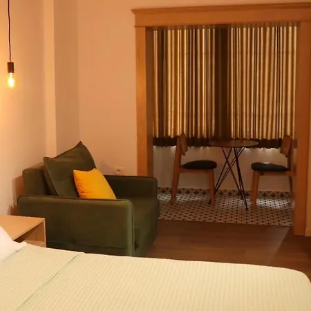 Pogradec Apartments アパート *